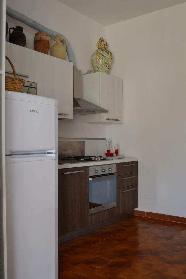 Villa Graziella ออสตูนี ภายนอก รูปภาพ